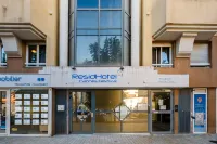 Residhotel Cannes Festival Hôtels à proximité de : Academie de L'Air