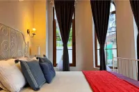 The Vera Residence - 2-Star