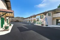 Quality Inn Downtown Helen Hotels in Helen