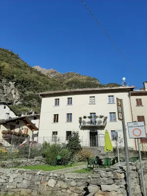 Casa Pasini-Foresteria Hotels in Piuro