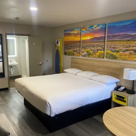 Days Inn by Wyndham El Paso West