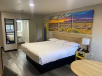 Days Inn by Wyndham El Paso West