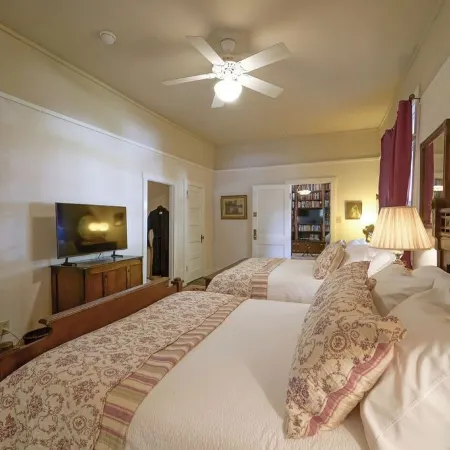 Weaverville Hotel