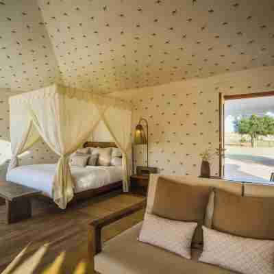 Grand Khalifa Luxury Camp Rooms