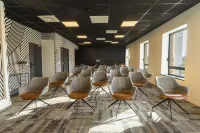 COWOOL Toulouse Hotel a Portet-sur-Garonne