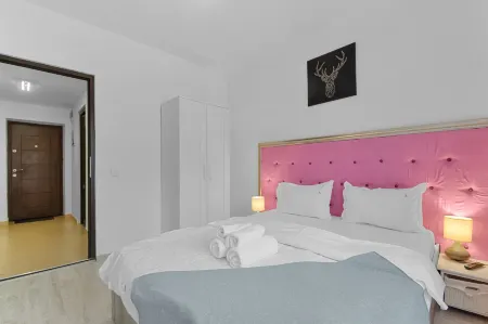 Cri Colina Marei Отели в г. Valea Doftanei