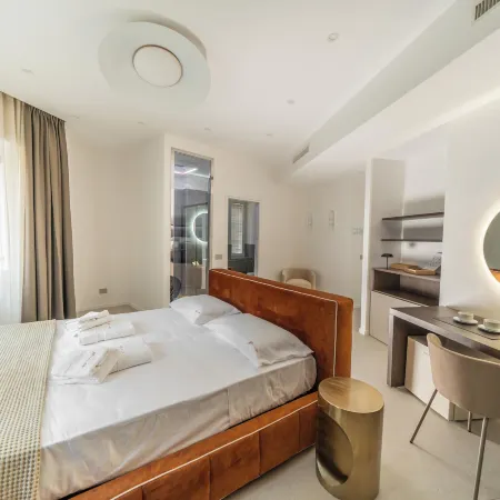 Ypnos Rooms