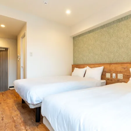 Hotel Living Inn Kenchoumaeeki
