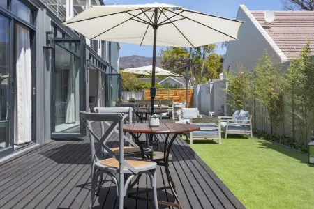 2 on Lismore Guesthouse