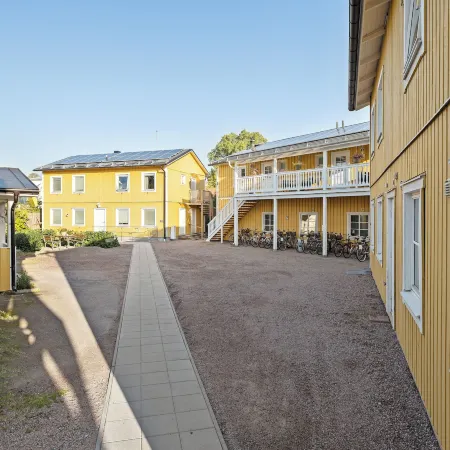 Uppsala Lägenhetshotell Отели рядом с достопримечательностью «Flogsta»