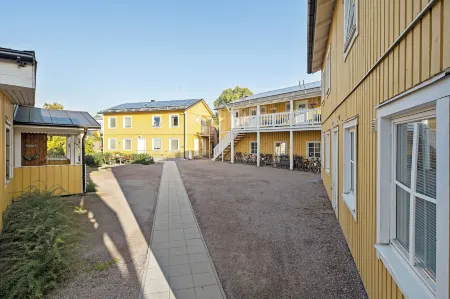 Uppsala Lägenhetshotell Отели рядом с достопримечательностью «Главное здание университета»