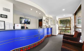 William Macintosh Motor Lodge