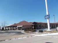 威爾明頓羅亞爾頓套房飯店