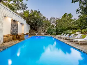 Sheppard Boutique Hotel