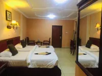 Akroma Plaza Hotels in Race Course
