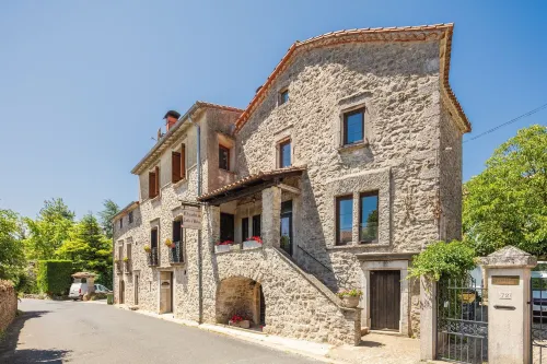 Le Barry du Grand Chemin - Bed and Breakfast