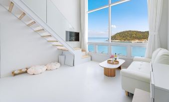 Yeosu Nukim Poolvilla