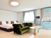 Hotel Kaiho Ishigakijima Hotels near Ishigaki Stalactite Cave