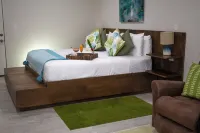 Roaring River Resort فنادق في بلموبان