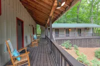 The Furry Lodge & Suites 13 Hotels in Lake Junaluska