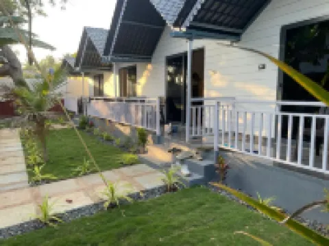 White Tree Resort Hotels in 