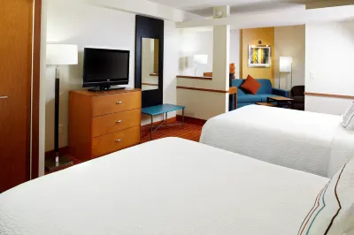 Fairfield Inn & Suites Pittsburgh Neville Island Hotels near Susie Letteri Riverfront Park