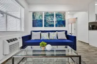 Newly Renovated Apt-unit #1 Close to Beach - Homestays