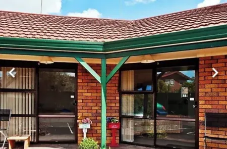 Monument Motor Lodge Papakura Отели в г. Clevedon