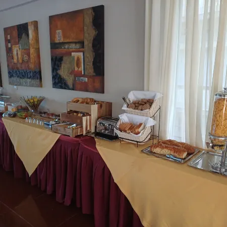 Hotel Ena