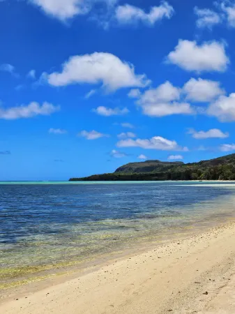 The Waterfront Oasis Отели рядом с достопримечательностью «Мариана Резорт & Спа»