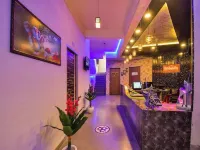 Syrus Hotel