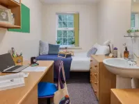 For Student Only - Cable Street in Lancaster