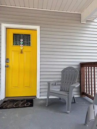 Yellow door Cottage Home
