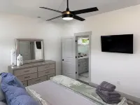 Modern house 3-bedroom and office with WiFi and AC in Gastonia