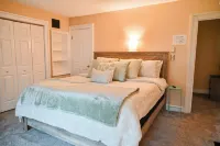 Charming 4-bed Farmhouse. Minutes to Bristol Mountain, Finger Lakes, Wineries.