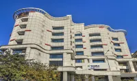 ทรีโบ พรีเมียม เมโทรโพลิส
