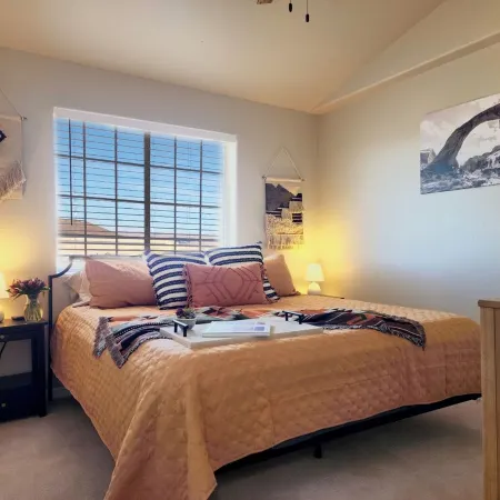 Luxury Sage House @ Lake Powell+Game Room+Parking+Firepit+Outdoor Oasis