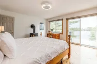 Muskoka Lakeshore Cottage Bliss - Balkoner