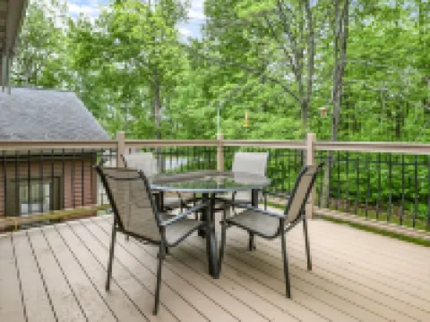 Mosinee Woodland Escape Whole House Hotels in Mosinee