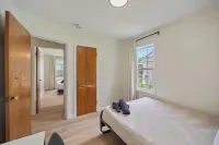 Welcome to Momo's Place. Charming 3 Bedroom, 1Bathroom with Modern Upgrades