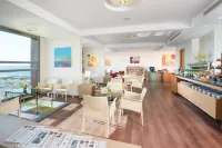 Leonardo Plaza Ashdod - breakfast