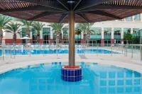 Leonardo Plaza Ashdod - Pools