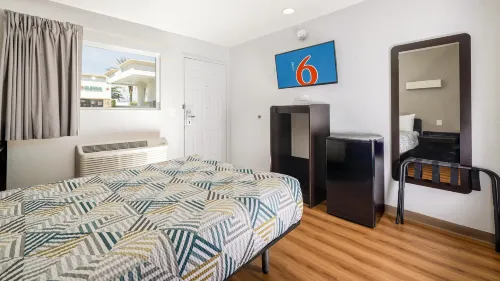 Motel 6 Ontario, CA - Airport Hotels in Upland