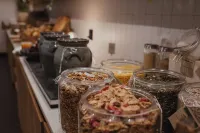 Home Hotel Odin - 朝食