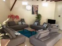 Luxury Villa Bel Air for 6 people with swimming pool, terrace and garden Hotels in Capesterre-Belle-Eau