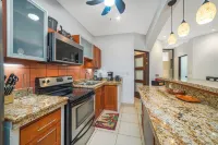 2BR, 2.5BTH condo w/ pool steps from the beach!