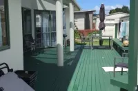 Sunny house near Golf Course and Recreation Centre