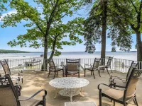 Higgins Lake - One Of A Kind Lakefront Lodge! Hotéis em Gerrish Township