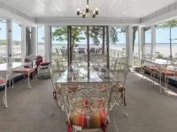 Higgins Lake - One Of A Kind Lakefront Lodge! Hotéis em Gerrish Township
