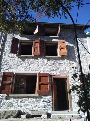 The Echo of the Mountains - Unac Hotels in Unac